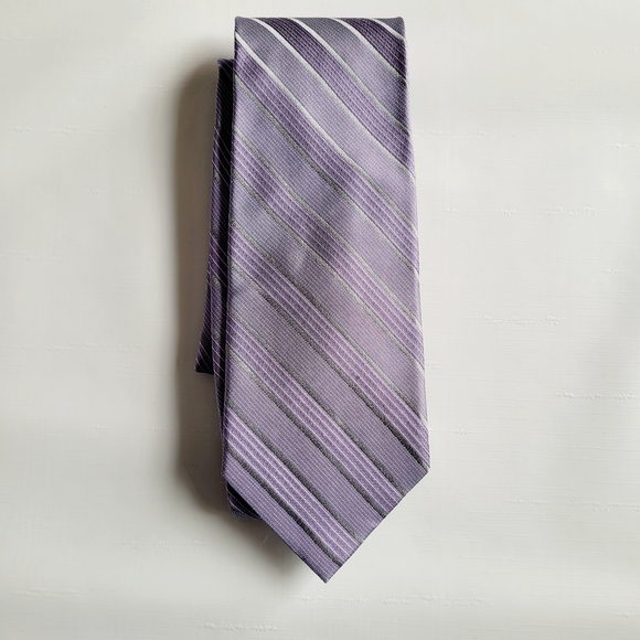 Calvin Klein Lavender Striped Tie - Picture 6 of 6